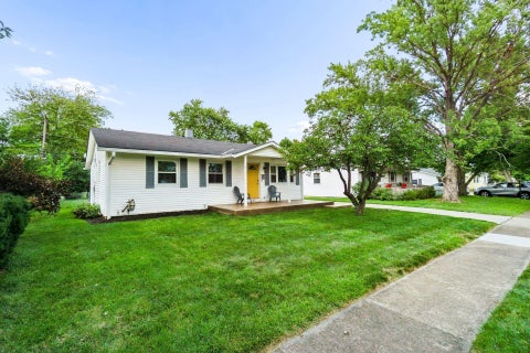 Photo of 4822 Hillcrest Street N, Hilliard, OH 43026 (MLS # 226030316)
