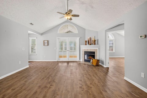 Tiny photo for 4173 Cobbler Road 9 #9, New Albany, OH 43054 (MLS # 226037498)