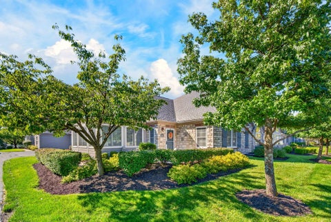 Tiny photo for 4173 Cobbler Road 9 #9, New Albany, OH 43054 (MLS # 226037498)