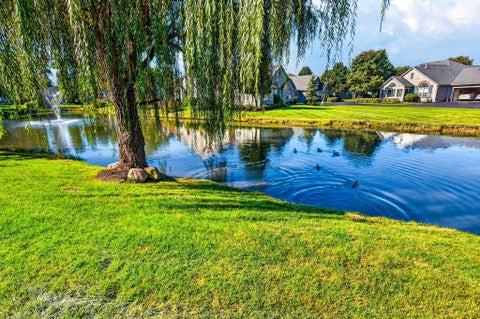 Tiny photo for 4173 Cobbler Road 9 #9, New Albany, OH 43054 (MLS # 226037498)