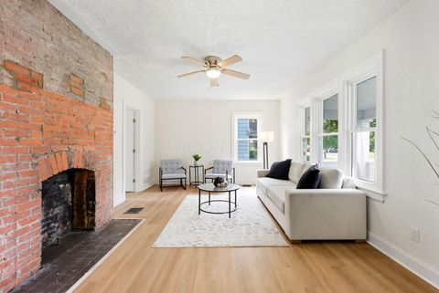 Tiny photo for 2143 Leonard Avenue, Columbus, OH 43219 (MLS # 225039582)