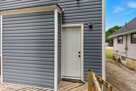Tiny photo for 2143 Leonard Avenue, Columbus, OH 43219 (MLS # 225039582)