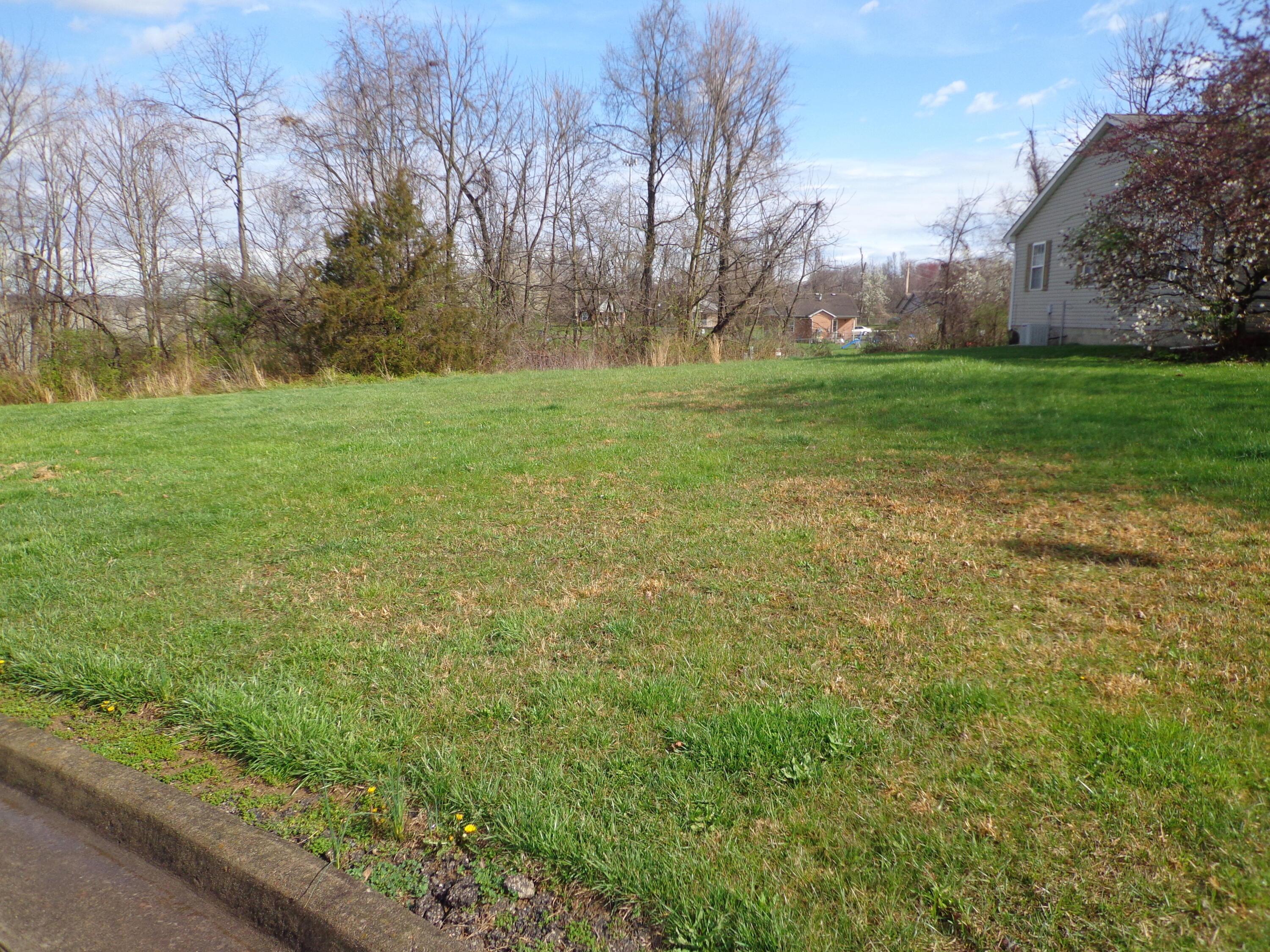 Ridgeview Court, Lancaster, Ohio image 2