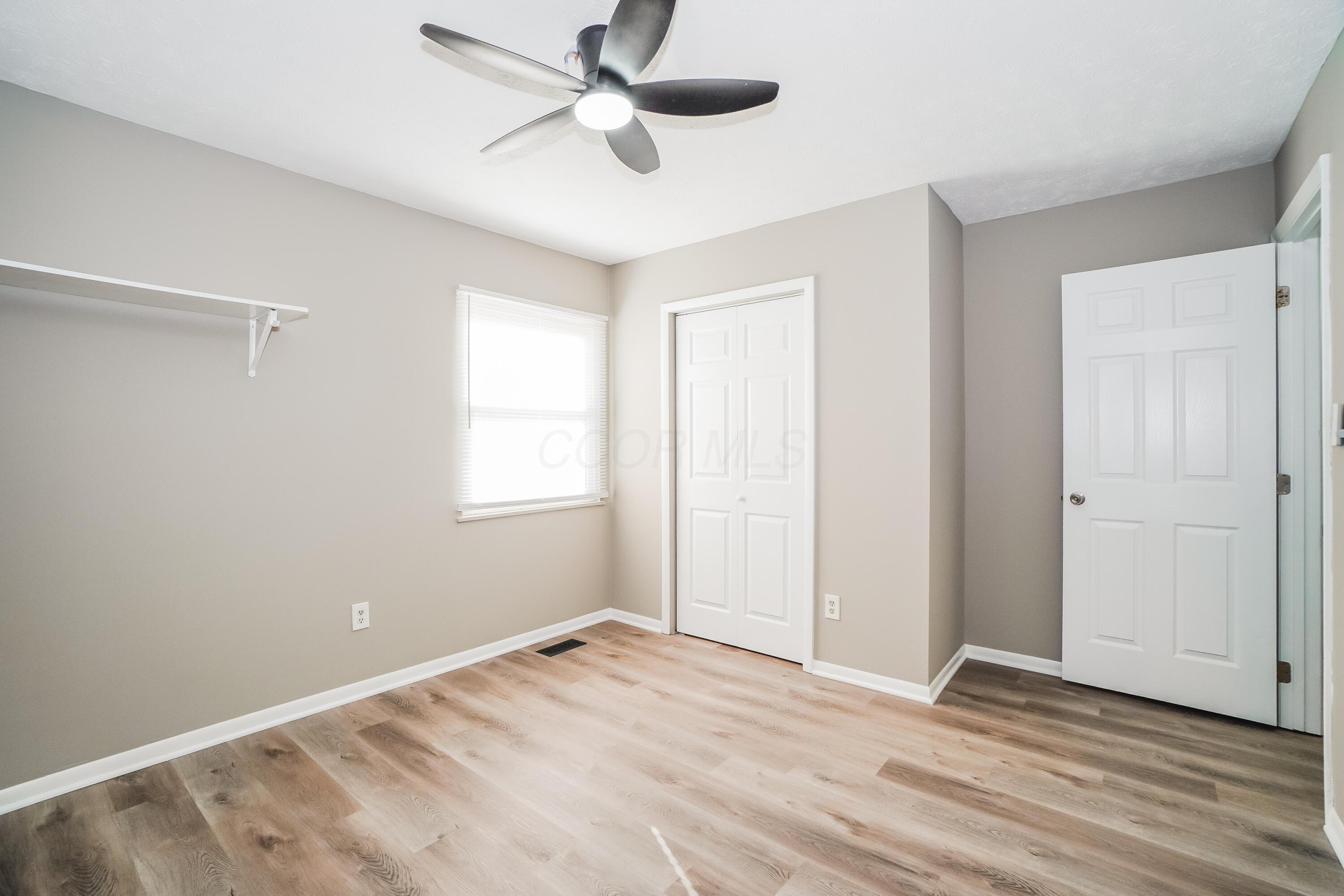 3225 Chelford Drive, Columbus, Ohio image 9