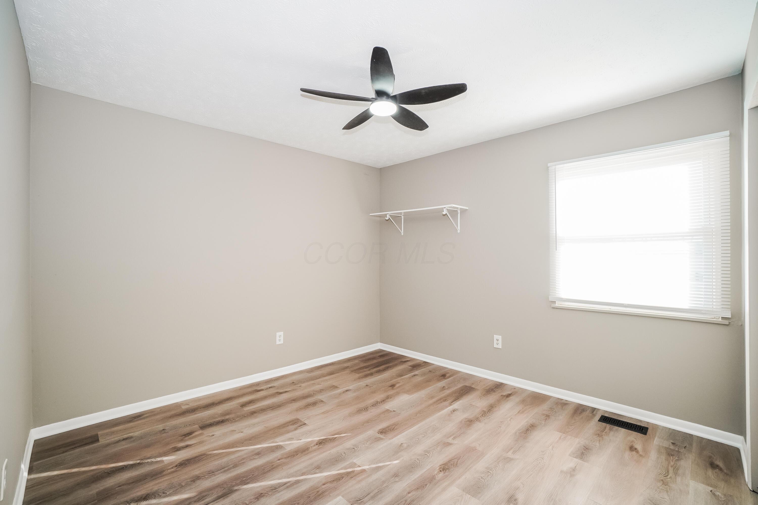 3225 Chelford Drive, Columbus, Ohio image 7