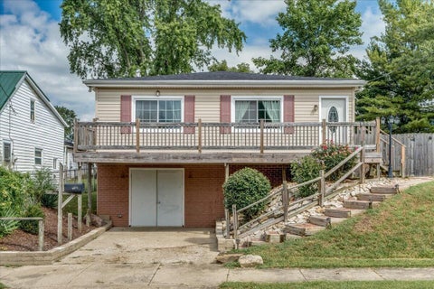 Photo of 136 Hayward Avenue, Circleville, OH 43113 (MLS # 226034349)