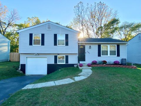Photo of 287 Greenlake Street, Galloway, OH 43119 (MLS # 225038837)