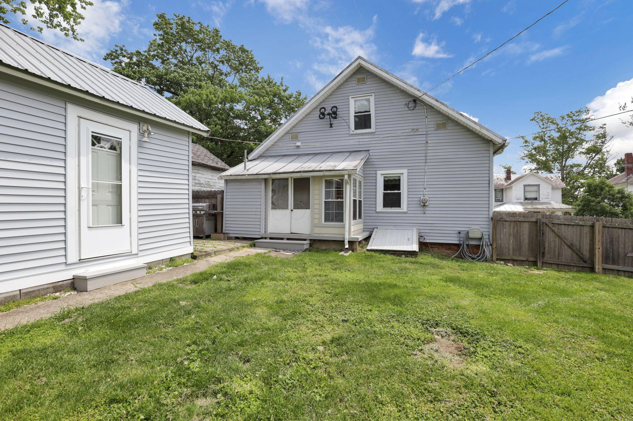 115 N Walnut Street, Baltimore, Ohio image 33