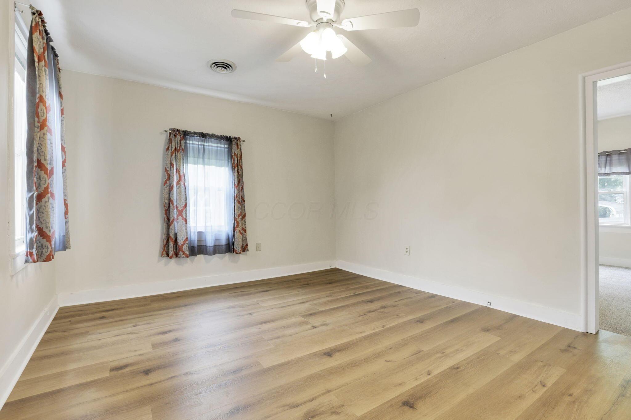 115 N Walnut Street, Baltimore, Ohio image 7