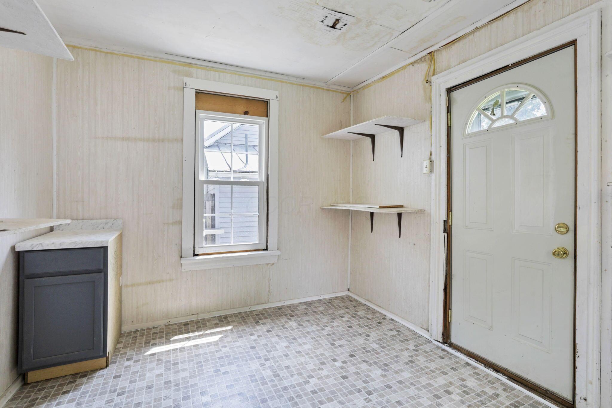 115 N Walnut Street, Baltimore, Ohio image 34