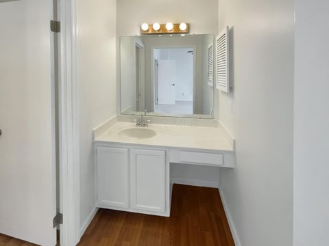 Tiny photo for 1947 Rockdale Drive 33 #33, Columbus, OH 43229 (MLS # 225045140)