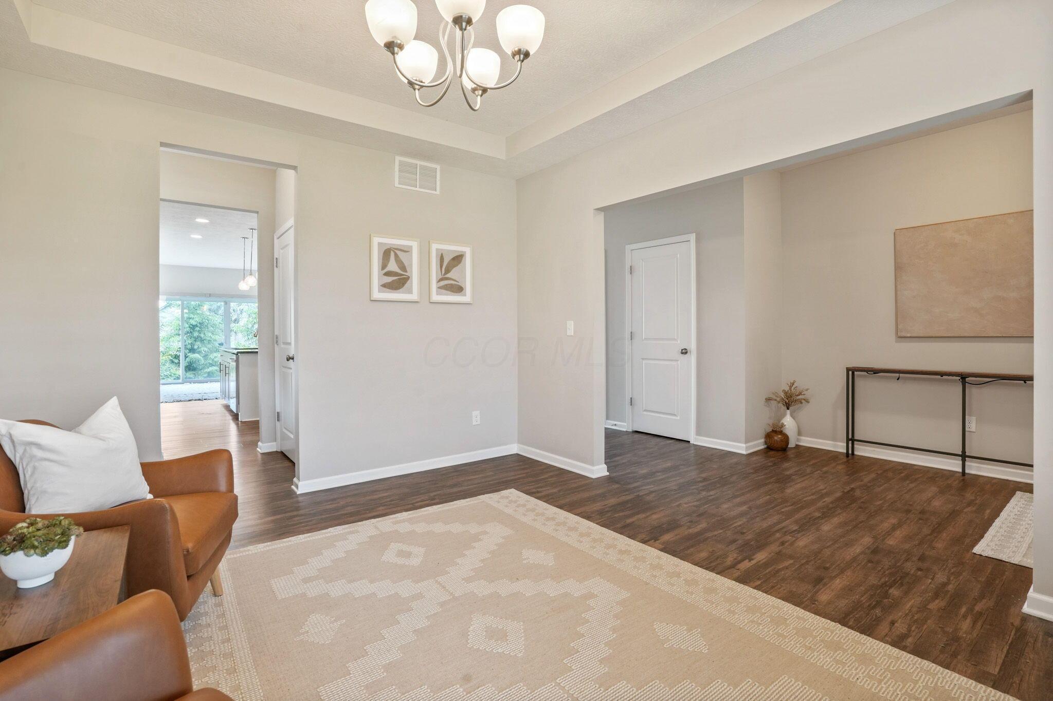 5531 Lilac Avenue, Grove City, Ohio image 7