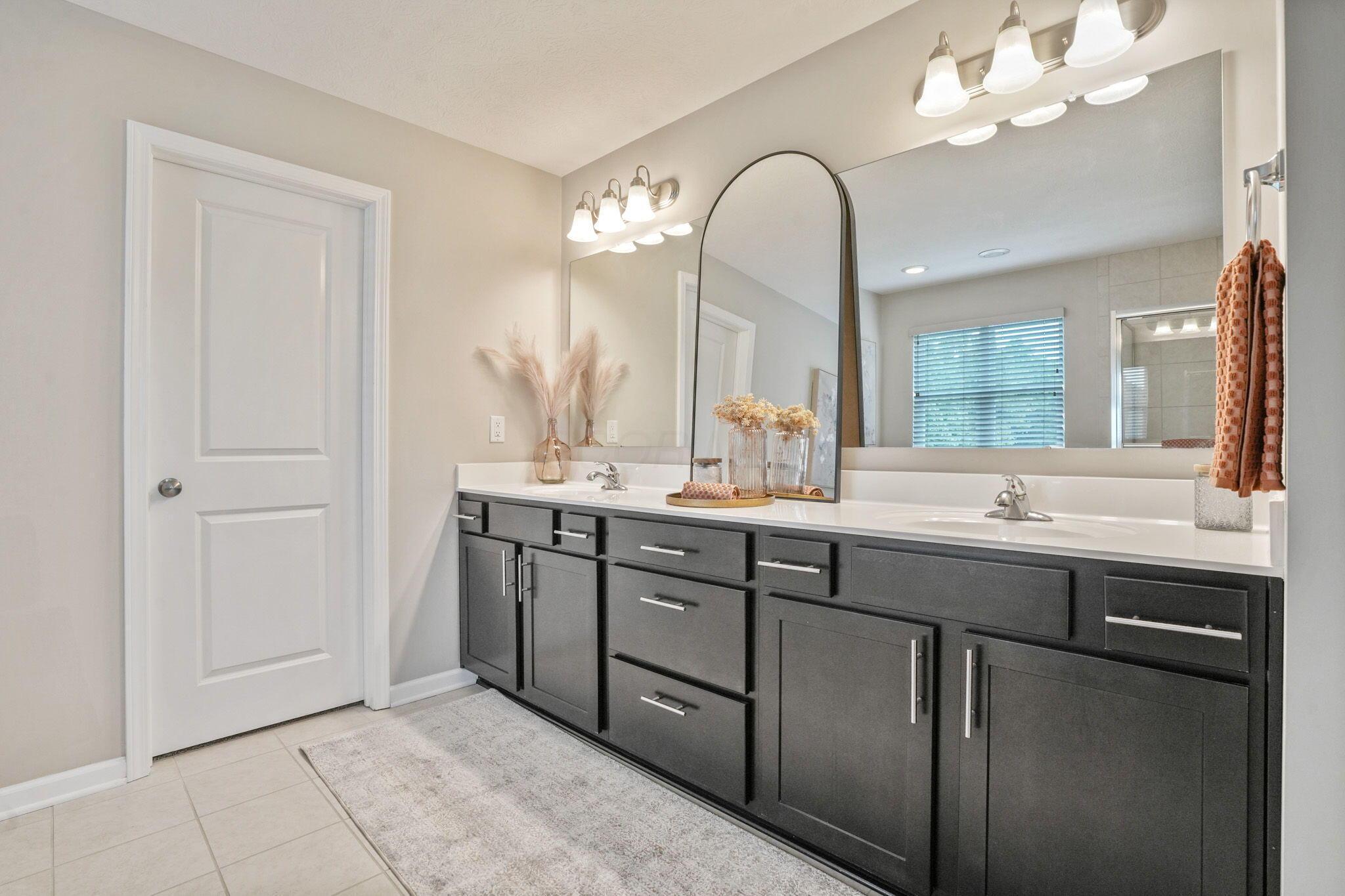 5531 Lilac Avenue, Grove City, Ohio image 34