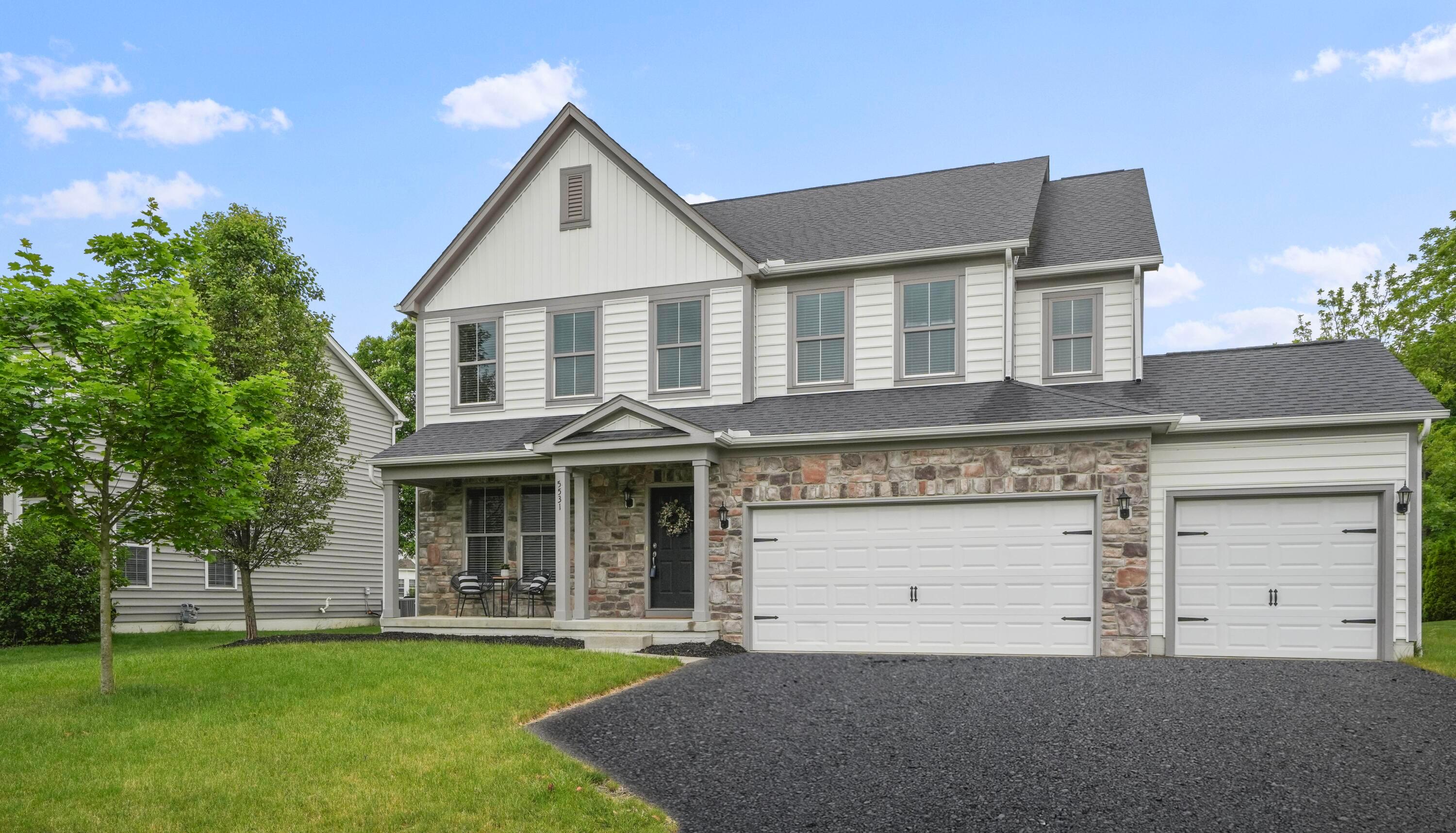 5531 Lilac Avenue, Grove City, Ohio image 1