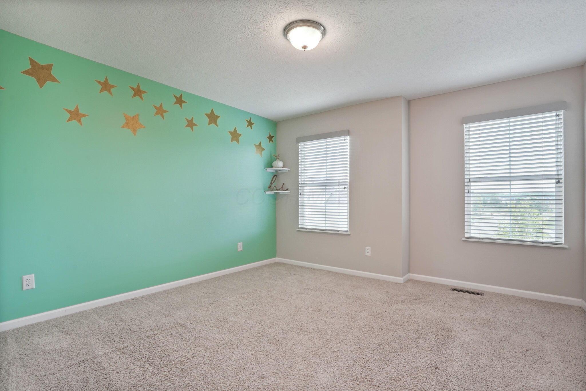 5531 Lilac Avenue, Grove City, Ohio image 40