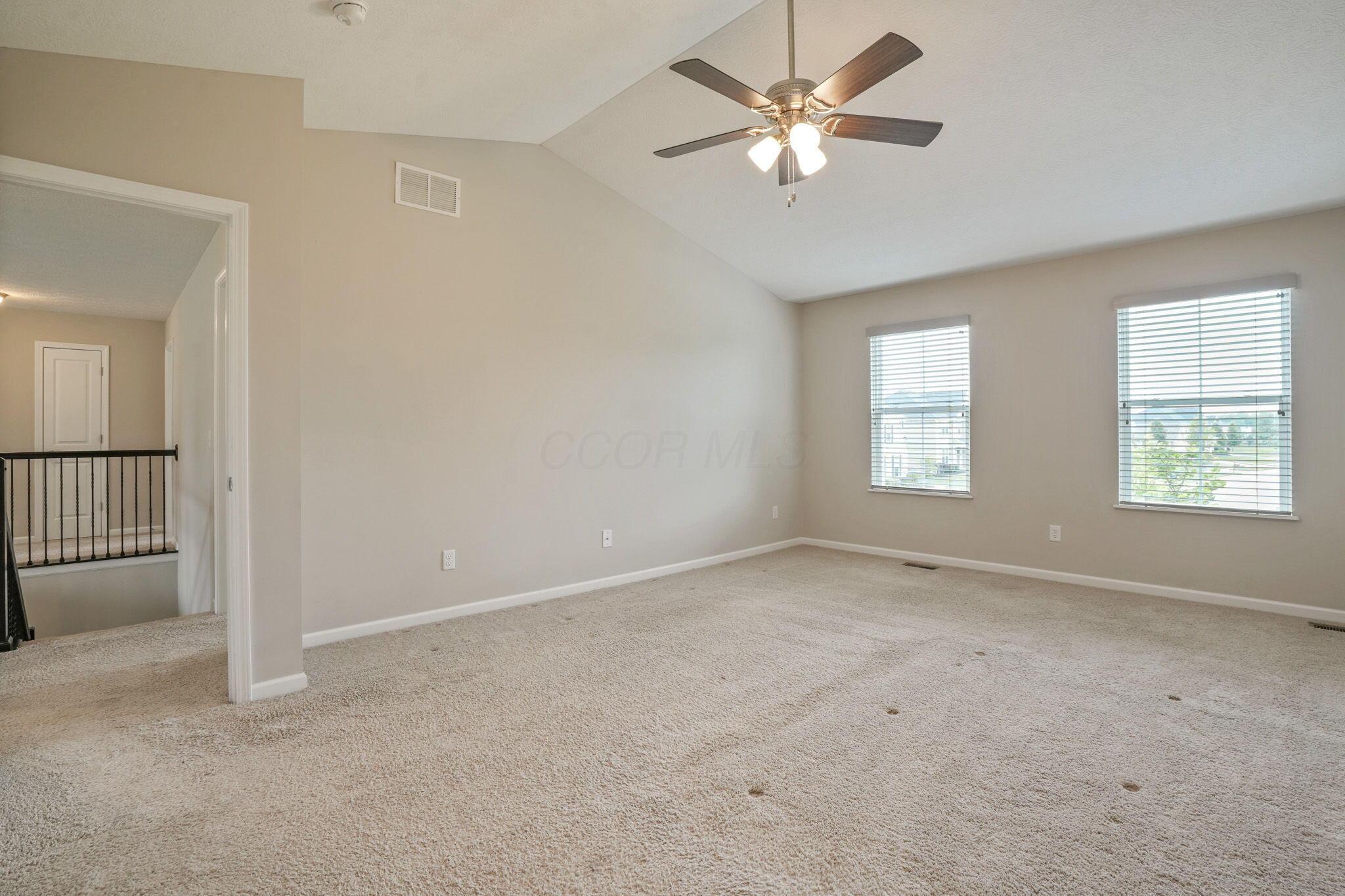 5531 Lilac Avenue, Grove City, Ohio image 31