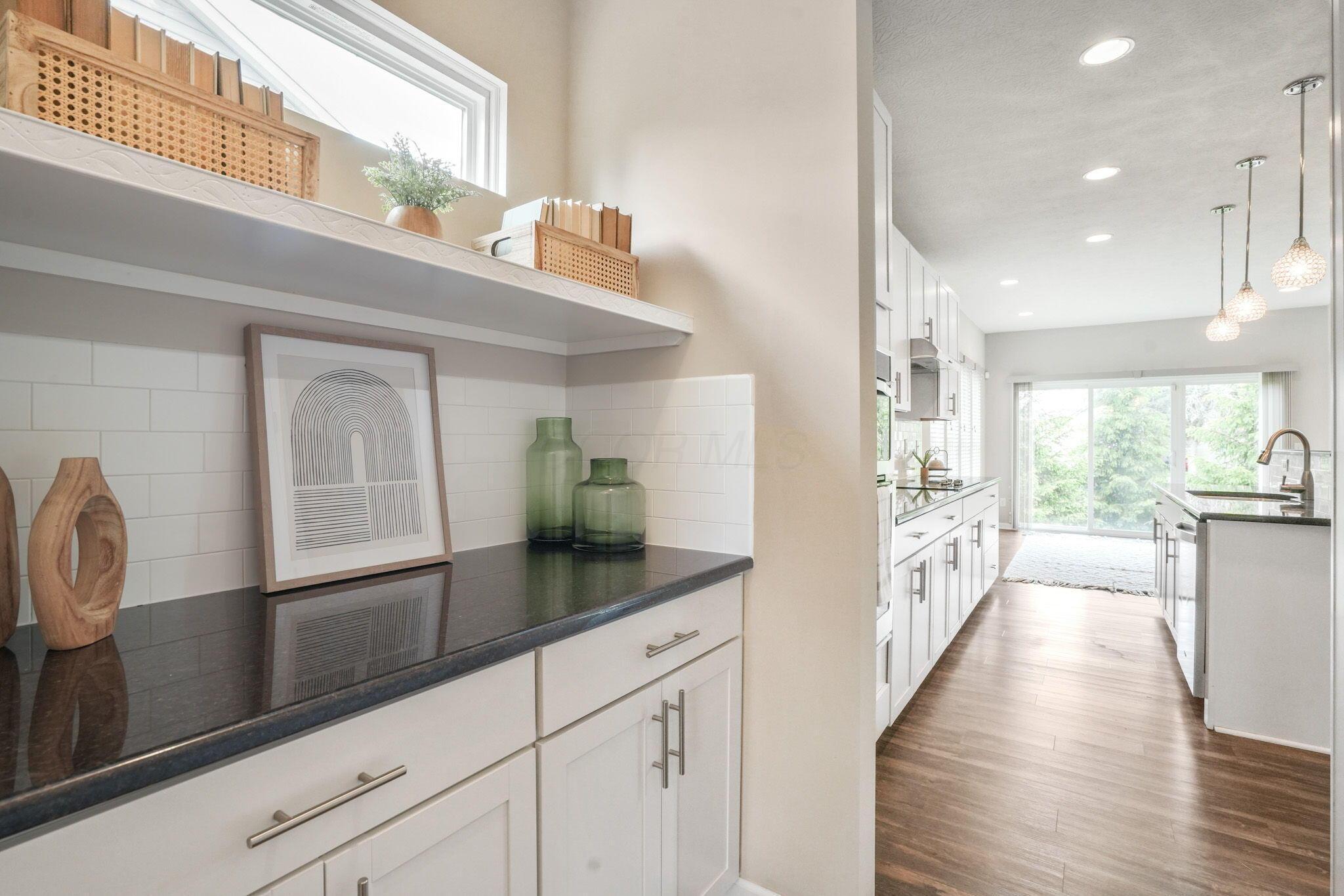 5531 Lilac Avenue, Grove City, Ohio image 17