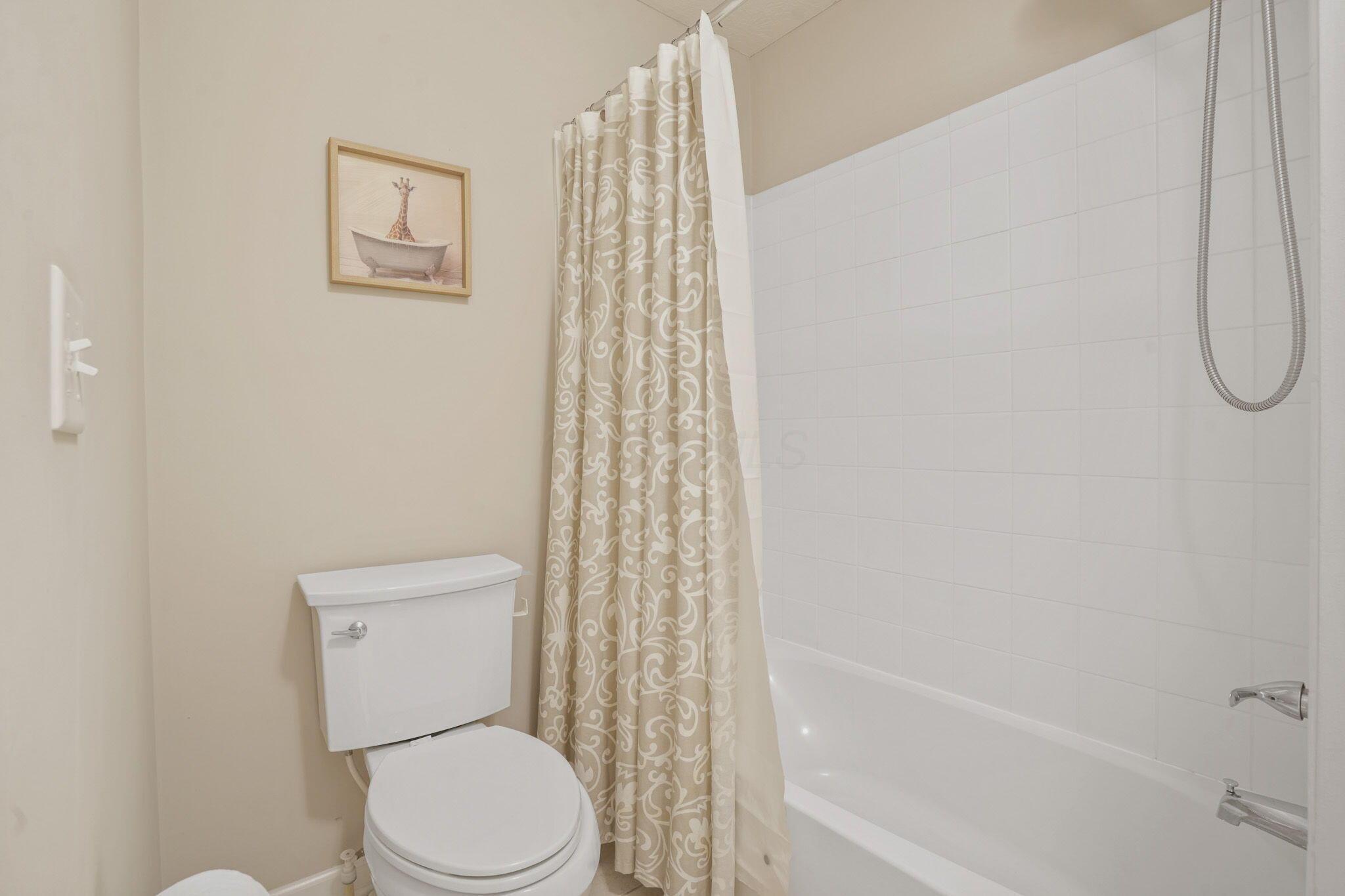 5531 Lilac Avenue, Grove City, Ohio image 47