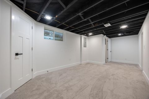 Tiny photo for 1934 Milden Road, Columbus, OH 43221 (MLS # 226014847)