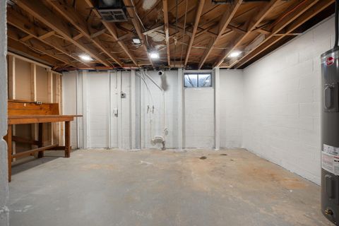 Tiny photo for 1934 Milden Road, Columbus, OH 43221 (MLS # 226014847)