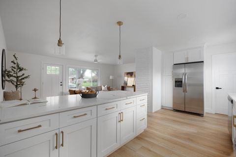 Tiny photo for 1934 Milden Road, Columbus, OH 43221 (MLS # 226014847)