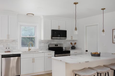 Tiny photo for 1934 Milden Road, Columbus, OH 43221 (MLS # 226014847)