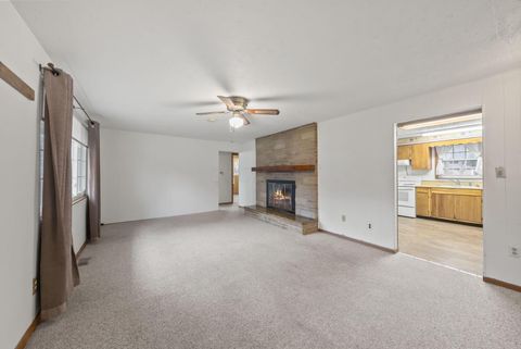 Tiny photo for 84 River Drive, Columbus, OH 43230 (MLS # 226000108)