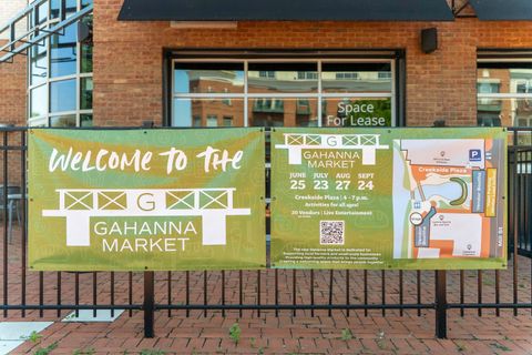 Tiny photo for 84 River Drive, Columbus, OH 43230 (MLS # 226000108)