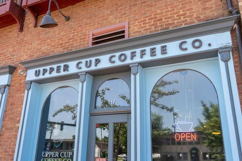 Tiny photo for 84 River Drive, Columbus, OH 43230 (MLS # 226000108)