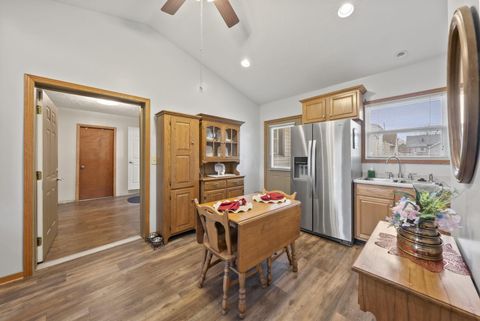 Tiny photo for 84 River Drive, Columbus, OH 43230 (MLS # 226000108)