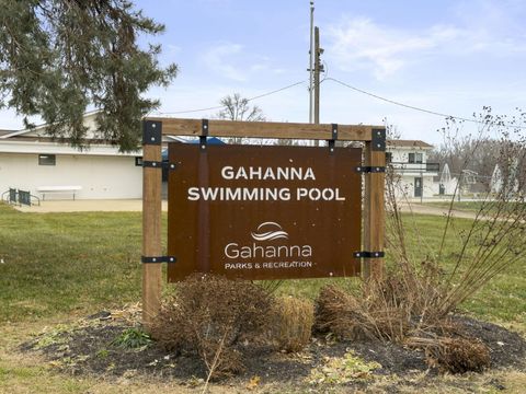 Tiny photo for 84 River Drive, Columbus, OH 43230 (MLS # 226000108)