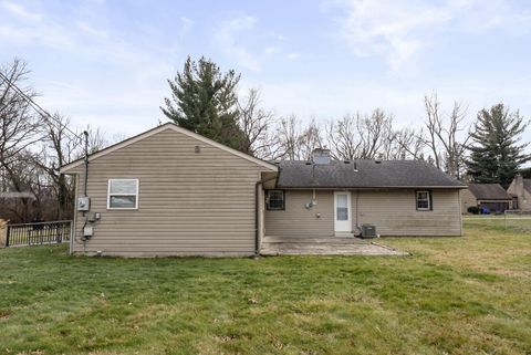 Tiny photo for 84 River Drive, Columbus, OH 43230 (MLS # 226000108)