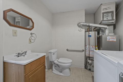 Tiny photo for 84 River Drive, Columbus, OH 43230 (MLS # 226000108)