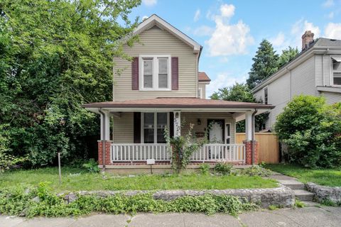 Photo of 570 Southwood Avenue, Columbus, OH 43207 (MLS # 225033838)