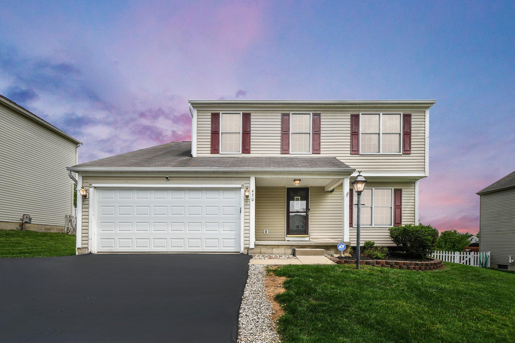 430 Sycamore Creek Street, Pickerington, Ohio image 1