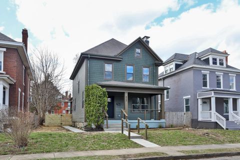Photo of 423 Stoddart Avenue, Columbus, OH 43205 (MLS # 226006120)