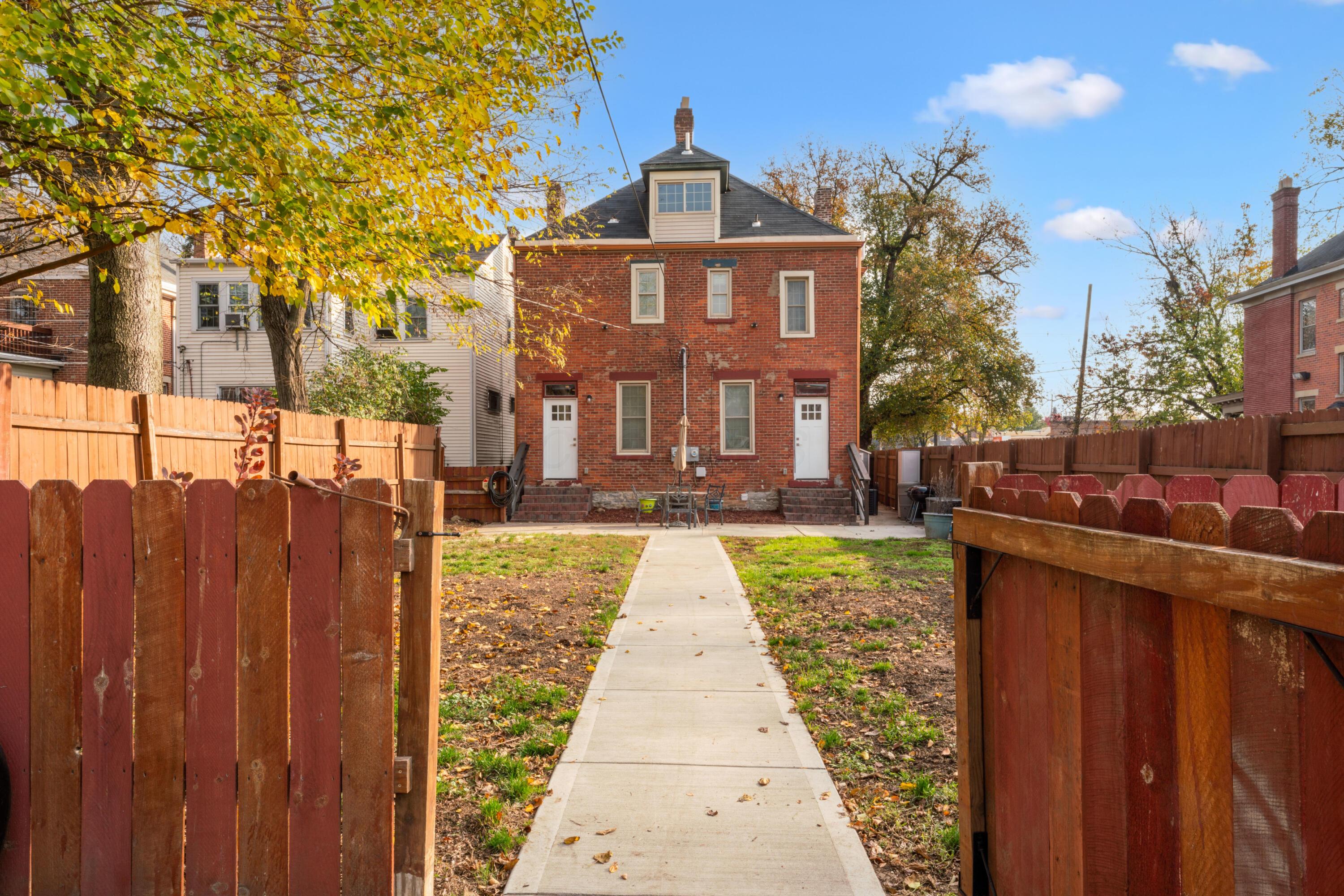 Columbus, Ohio 43206, United States, 2 Bedrooms Bedrooms, ,2 BathroomsBathrooms,Residential,Active,86013