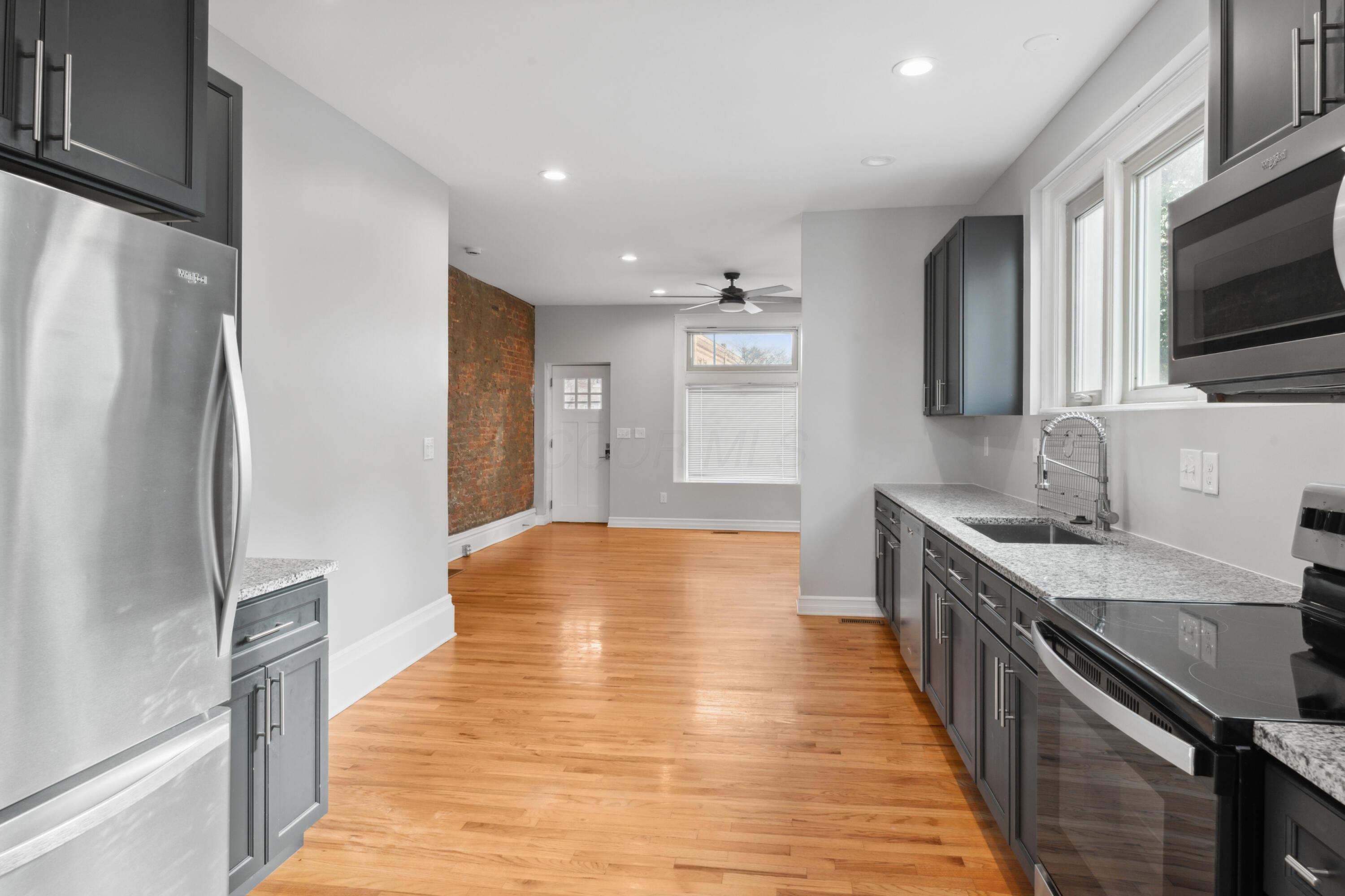 Columbus, Ohio 43206, United States, 2 Bedrooms Bedrooms, ,2 BathroomsBathrooms,Residential,Active,86013