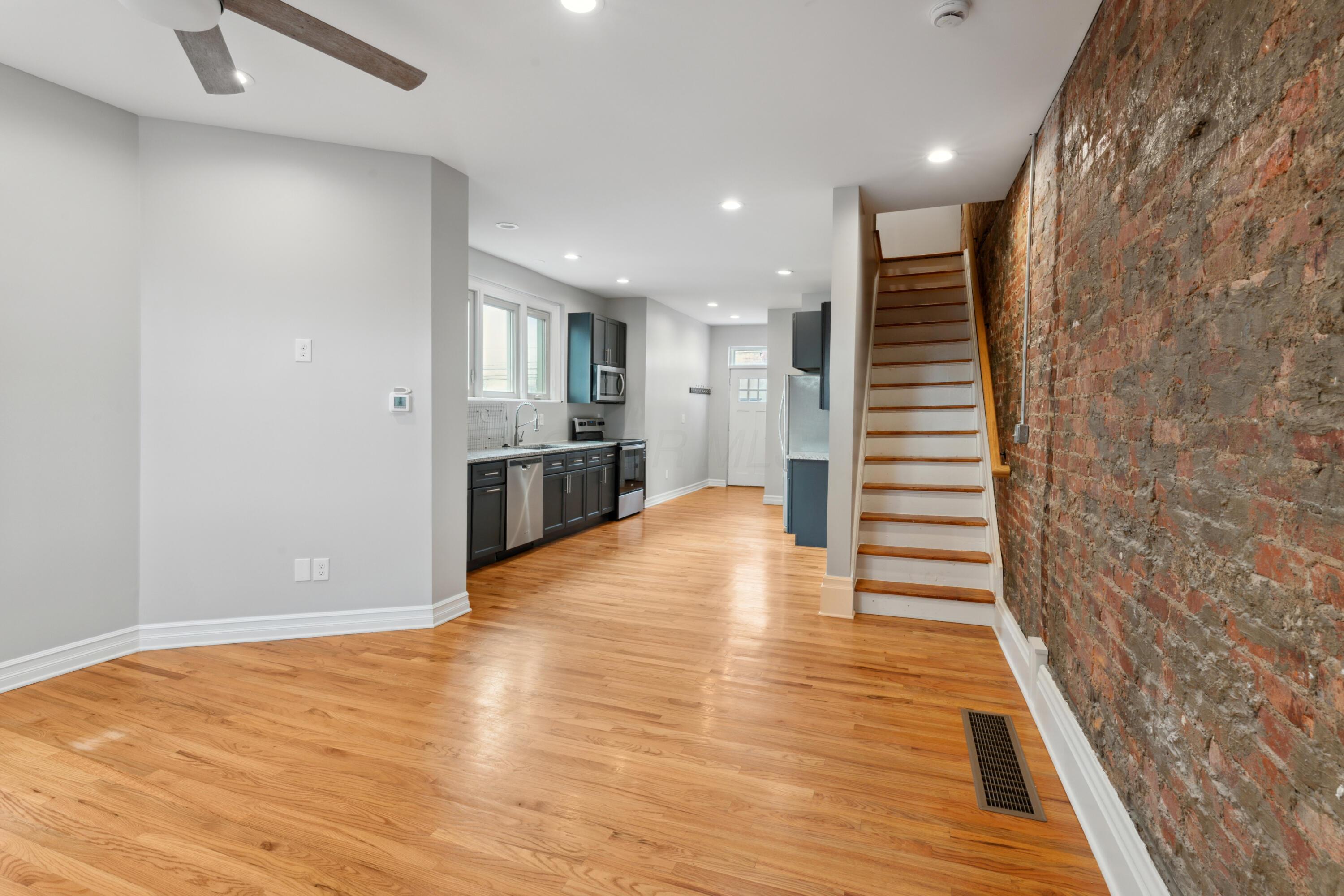 Columbus, Ohio 43206, United States, 2 Bedrooms Bedrooms, ,2 BathroomsBathrooms,Residential,Active,86013