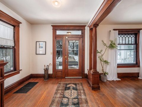 Photo of 2399 Indianola Avenue, Columbus, OH 43202 (MLS # 225044793)