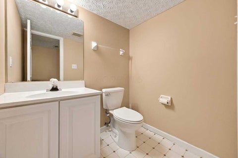 Tiny photo for 5893 Blaverly Drive, New Albany, OH 43054 (MLS # 226036785)