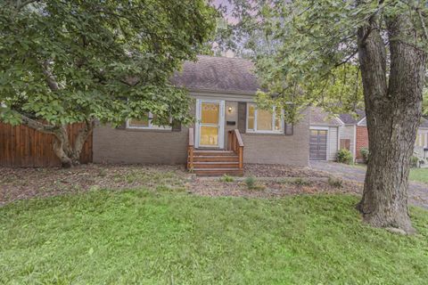 Photo of 5542 Emerson Avenue, Worthington, OH 43085 (MLS # 225031237)