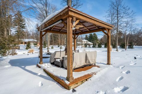 Tiny photo for 8176 Kennedy Road, Blacklick, OH 43004 (MLS # 226003299)