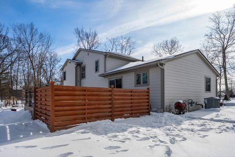 Tiny photo for 8176 Kennedy Road, Blacklick, OH 43004 (MLS # 226003299)