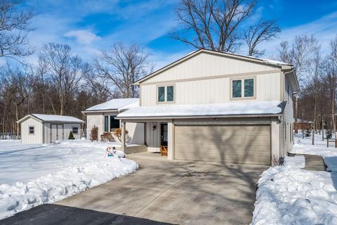 Tiny photo for 8176 Kennedy Road, Blacklick, OH 43004 (MLS # 226003299)
