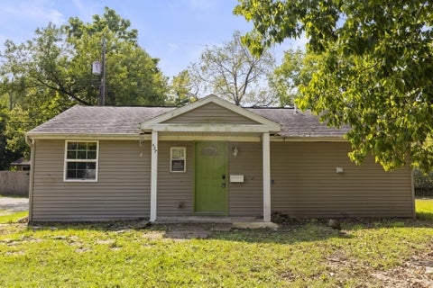 Photo of 437 Rosslyn Avenue, Columbus, OH 43214 (MLS # 226035883)
