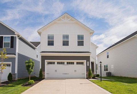 Photo of 8577 Gable Loop, Canal Winchester, OH 43110 (MLS # 226017708)