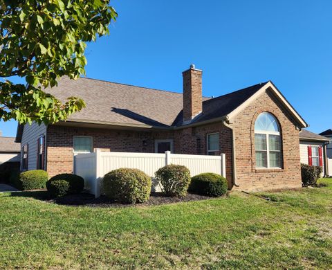 Photo of 2609 Landings Way 29 #29, Grove City, OH 43123 (MLS # 225038320)