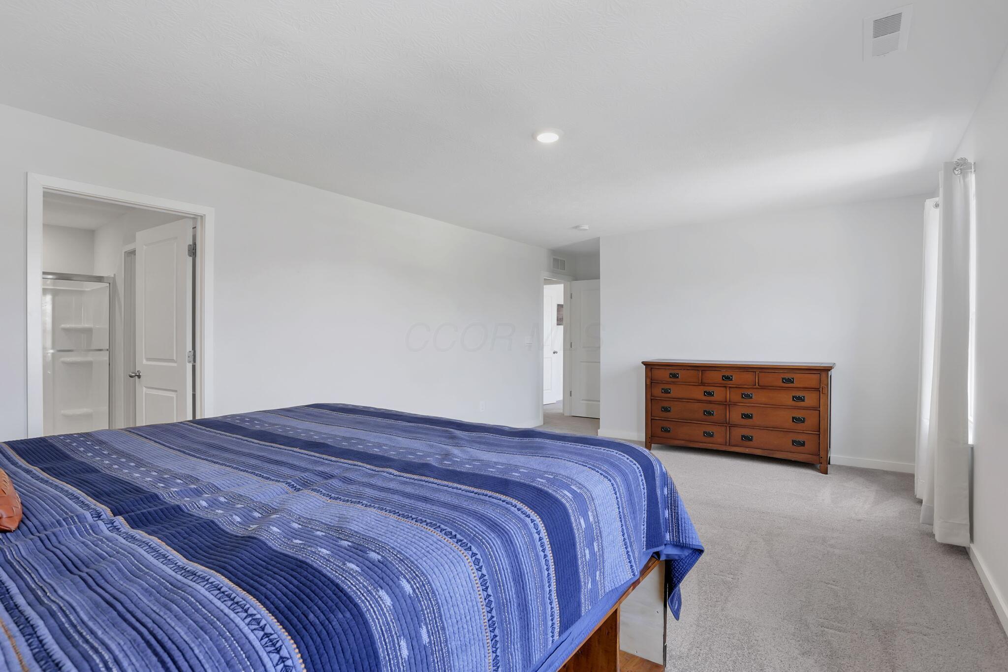 3039 Lamptonridge Drive, Columbus, Ohio image 30