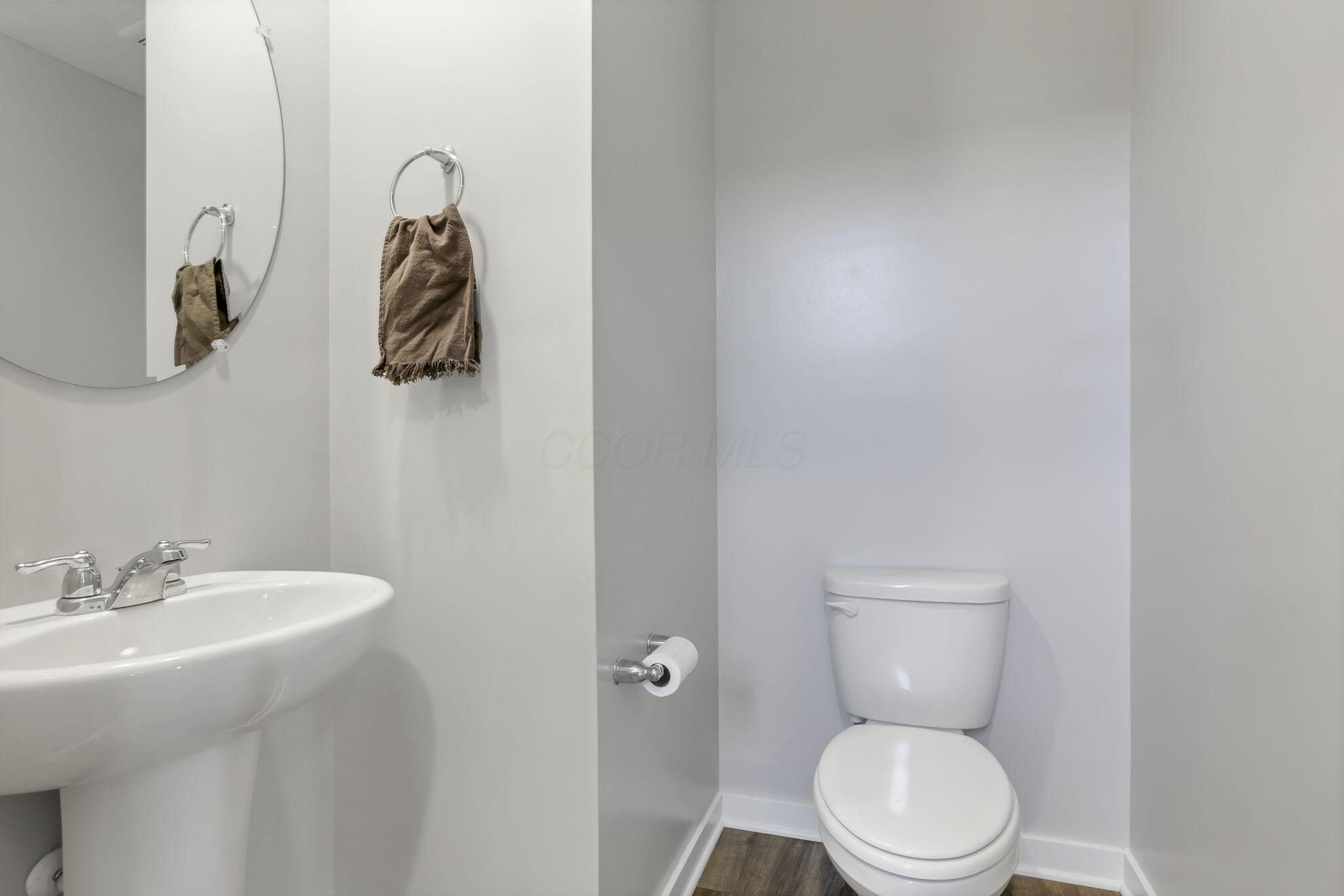 3039 Lamptonridge Drive, Columbus, Ohio image 12